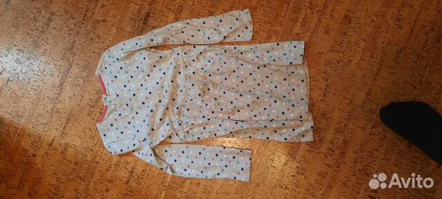 Платье для девочки H&M с длинным рукавом Платье для девочки H&M с длинным рукавом