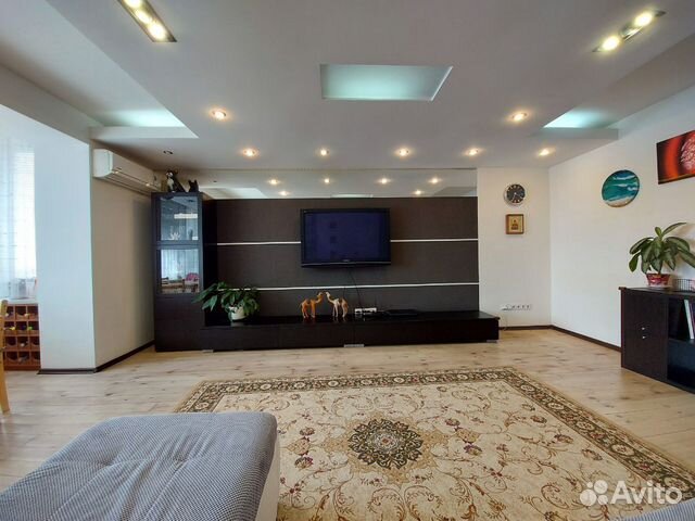 3-к квартира, 100 м², 5/6 эт.