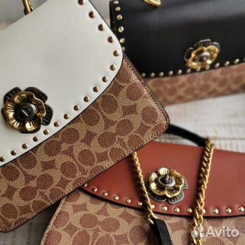 Новая женская сумка на цепочке из кожи Coach Новая женская сумка на цепочке из кожи Coach