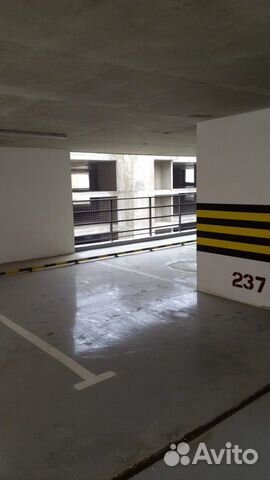 Машиноместо, 13 м²