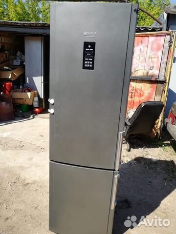 Холодильник Hotpoint Ariston Холодильник Hotpoint Ariston