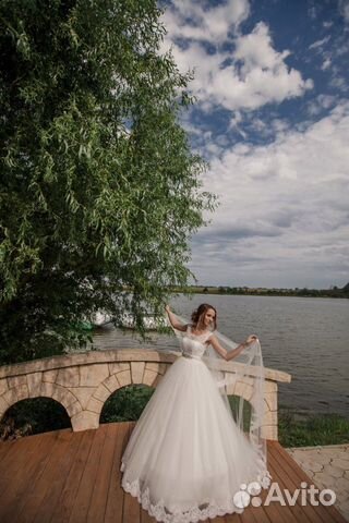 Свадебное платье и мужской костюм Свадебное платье и мужской костюм