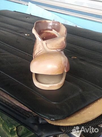Башмак ботинок рваный керамика