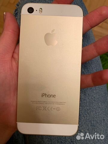 Телефон iPhone Телефон iPhone