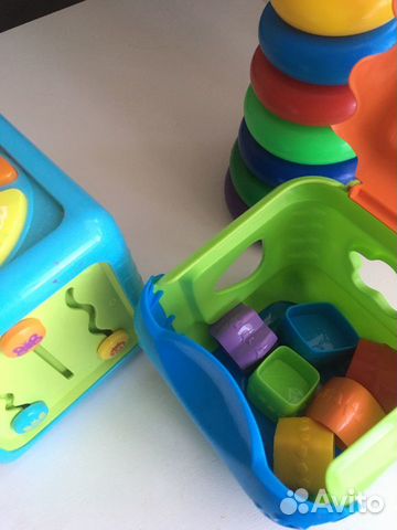 Развивающие игрушки