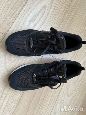 Новые женские кроссовки New Balance, размер 8М Новые женские кроссовки New Balance, размер 8М