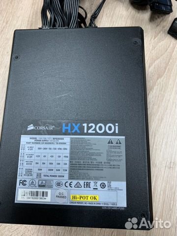 Блок питания Corsair hx1200i Блок питания Corsair hx1200i