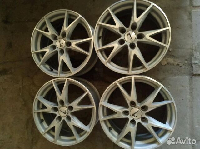 Диски бу литые R15 N на Volkswagen Polo Skoda Rapi Диски бу литые R15 N на Volkswagen Polo Skoda Rapi