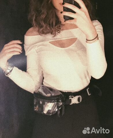 Кофта с открытыми плечами bershka Кофта с открытыми плечами bershka