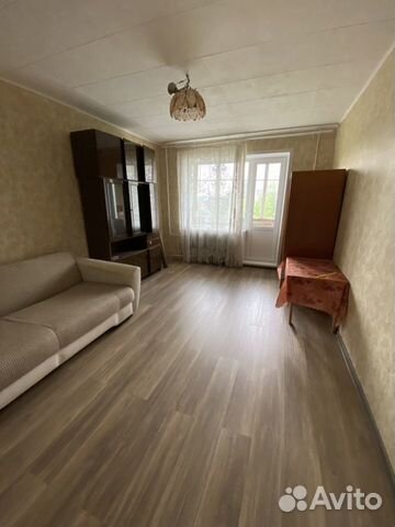 1-к квартира, 35 м², 3/5 эт. 1-к квартира, 35 м², 3/5 эт.
