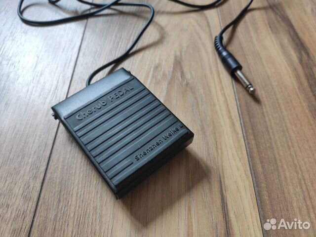 Педаль для синтезатора и миди клавиатуры Педаль для синтезатора и миди клавиатуры