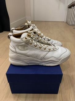 Кроссовки белые Casbia x Champion