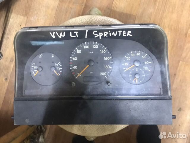 Приборная панель щиток с тахометром для Мерседес С