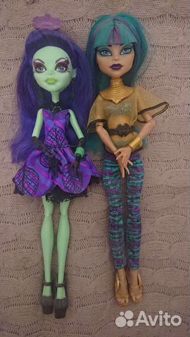 Нефера де Нил и Аманита Найтшейд Монстер Хай