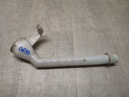 Горловина бачка омывателя Nissan Qashqai 1 J10 1.6