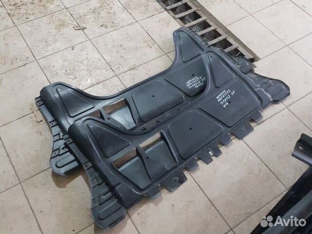 Пыльник двигателя Skoda Octavia A7