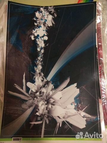 Виниловая наклейка на ноутбук