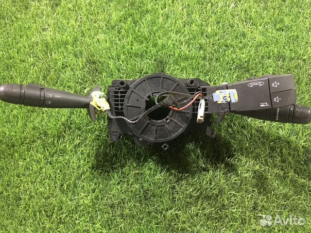 Переключатель подрулевой Renault Laguna 2