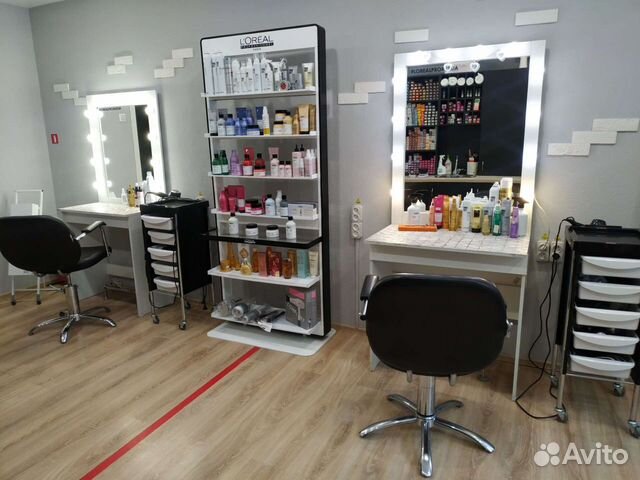 Аренда места для мастера маникюра и педикюра