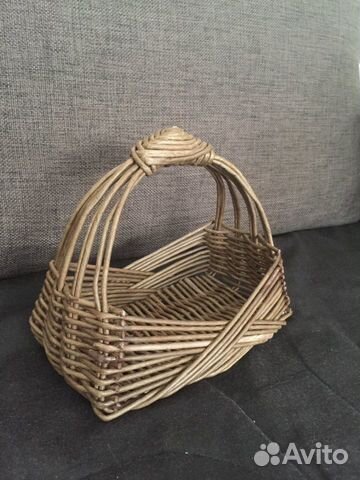 Корзнка подарочная