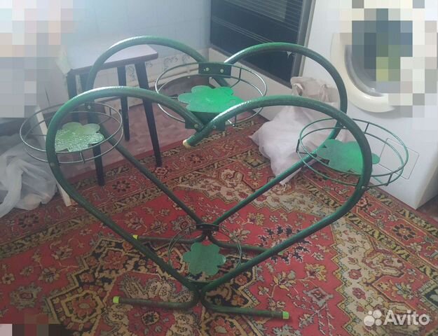 Подставка для цветов на подоконник