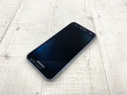 Смартфон Samsung Galaxy J3 (2016) LTE