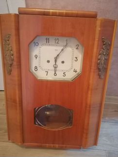 Старинные настенные часы СССР с боем