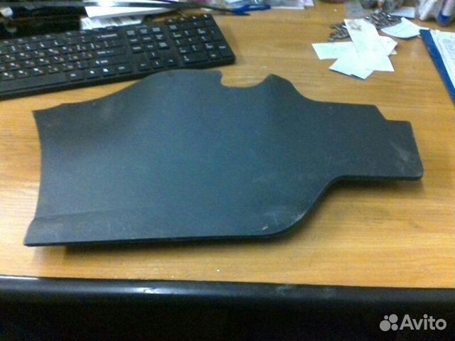 Пластик салона правый Renault Megane 3 хэтчбек