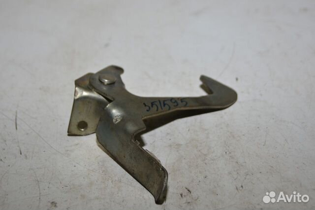 Крючок капота газ 3302 н.о. 3302-8406100-10 газ