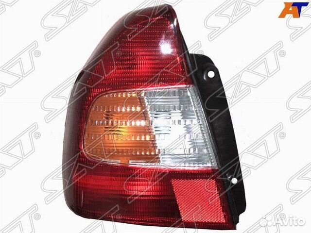 Левый задний фонарь на Хендай Акцент тагаз
