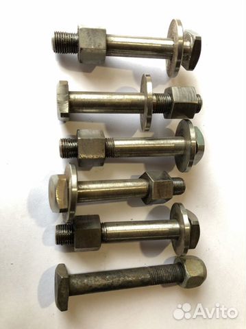 Титановые Болты нижних рычагов ваз И нива