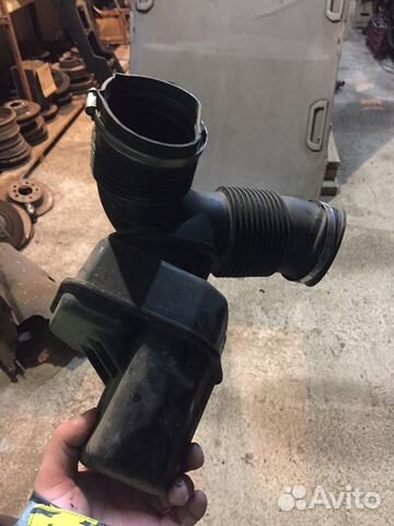 Продаю воздушный патрубок М54 Бмв