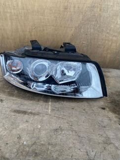 Фара передняя правая Audi A4 B6 ксенон