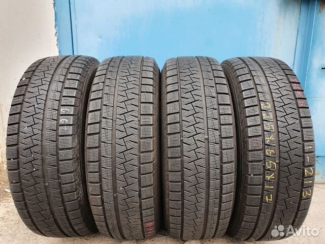 Pirelli Ice Asimmetrico Plus 225/65 R17