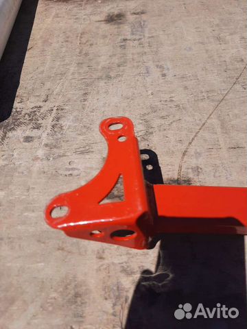 Распорка стоек BMW