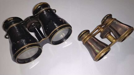 Старинные бинокли Chevalier Opticien Paris