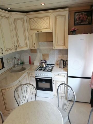 3-к. квартира, 80 м², 4/5 эт.