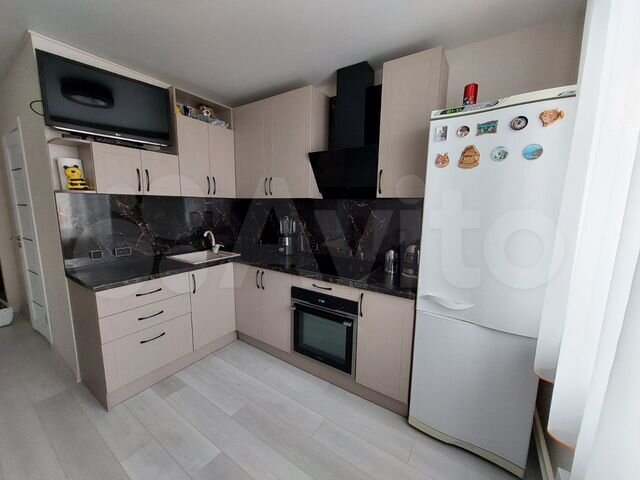 2-к. квартира, 56,3 м², 6/10 эт.