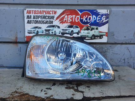 Фара передняя правая Kia Carens 2002-2006