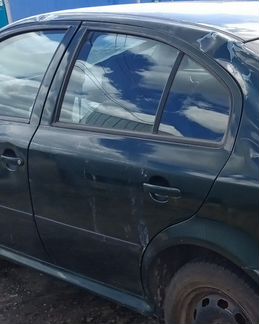 Дверь Шкода Октавия А4