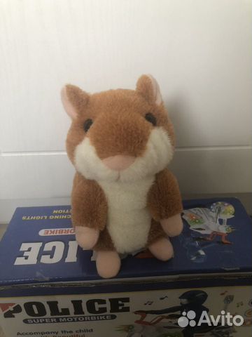 Игрушка Хомяк повторяет слова