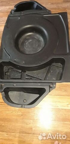 Пластик багажника Тойота Харриер,Лексус рх300