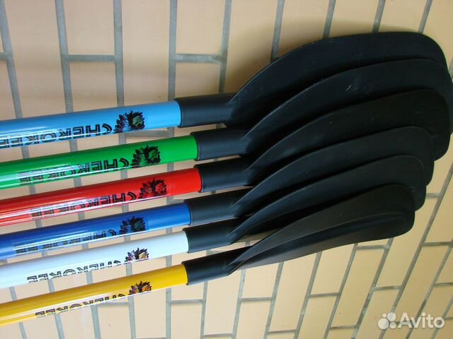 Весло асимметричное