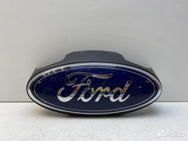 Эмблема на решётку радиатора Ford Explorer 5 2017+