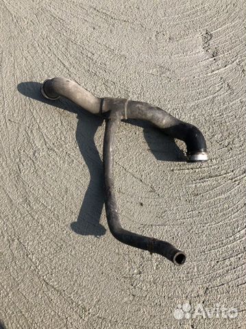 Патрубок Мерседес w221