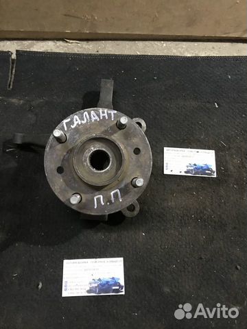 Кулак передний правый Митсубиси Галант Galant E3