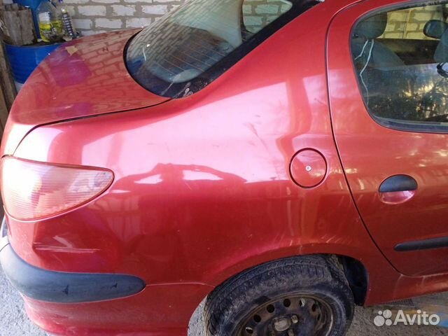 Крыло заднее правое Пежо 206