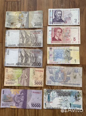 Банкноты Болгария Украина Индонезия Катар Египет