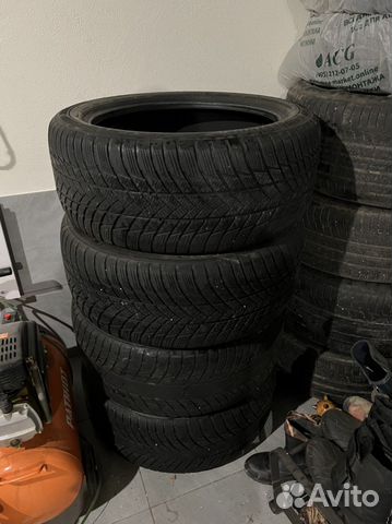 Bridgestone Blizzak LM-001 285/45 R21 113