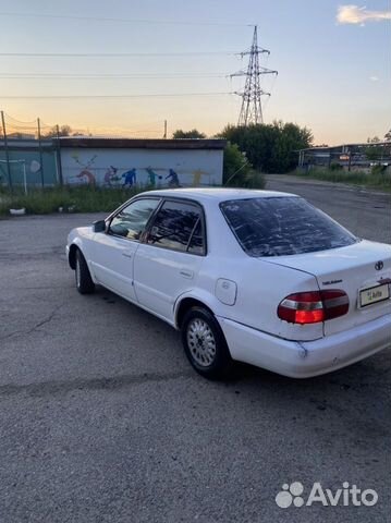 Toyota Corolla 1.3 AT, 1999, 210 000 км